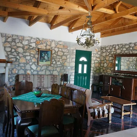 Ktima Λαζαράτα