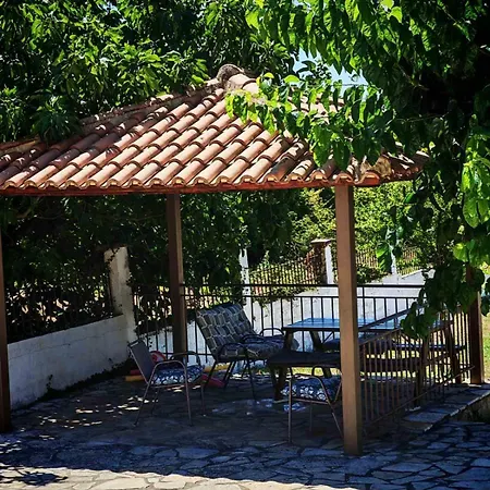Nyaraló Ktima Lazaráta